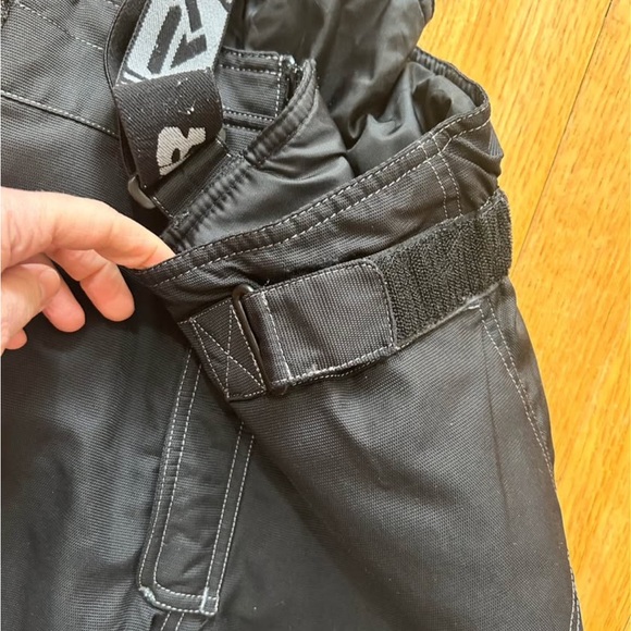 FXR HELIX Youth Black Snow Pants, size 12 - Picture 3 of 10